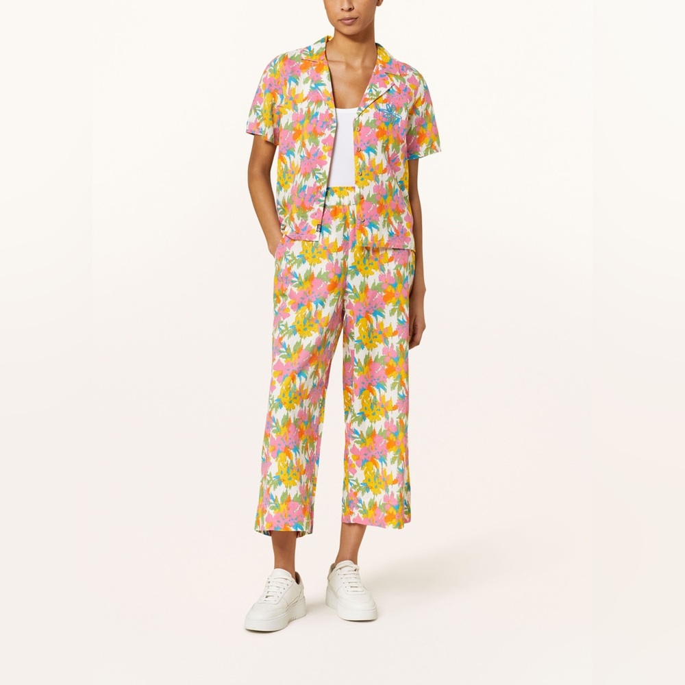 NWOT Picture Pink and Yellow Linen Player Print Button down and Pant Set